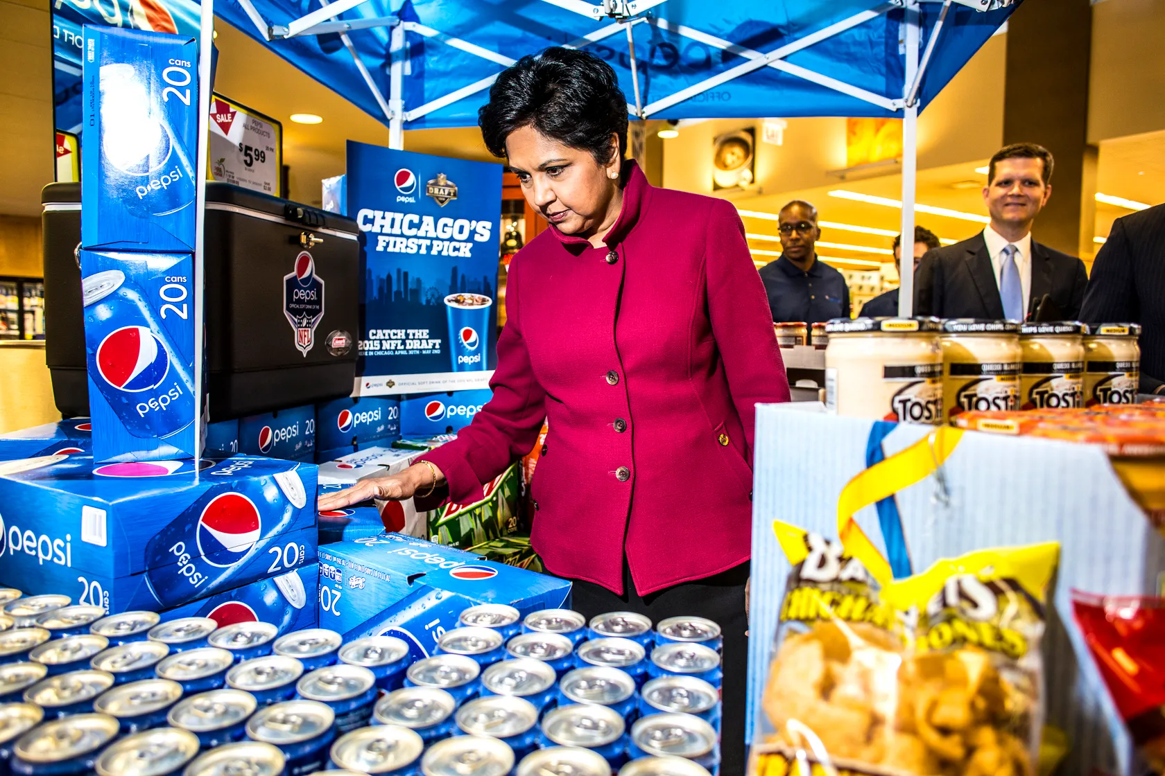 Why Indra Nooyi (PepsiCo’s First Female CEO) Still Matters in Career Conversations 
